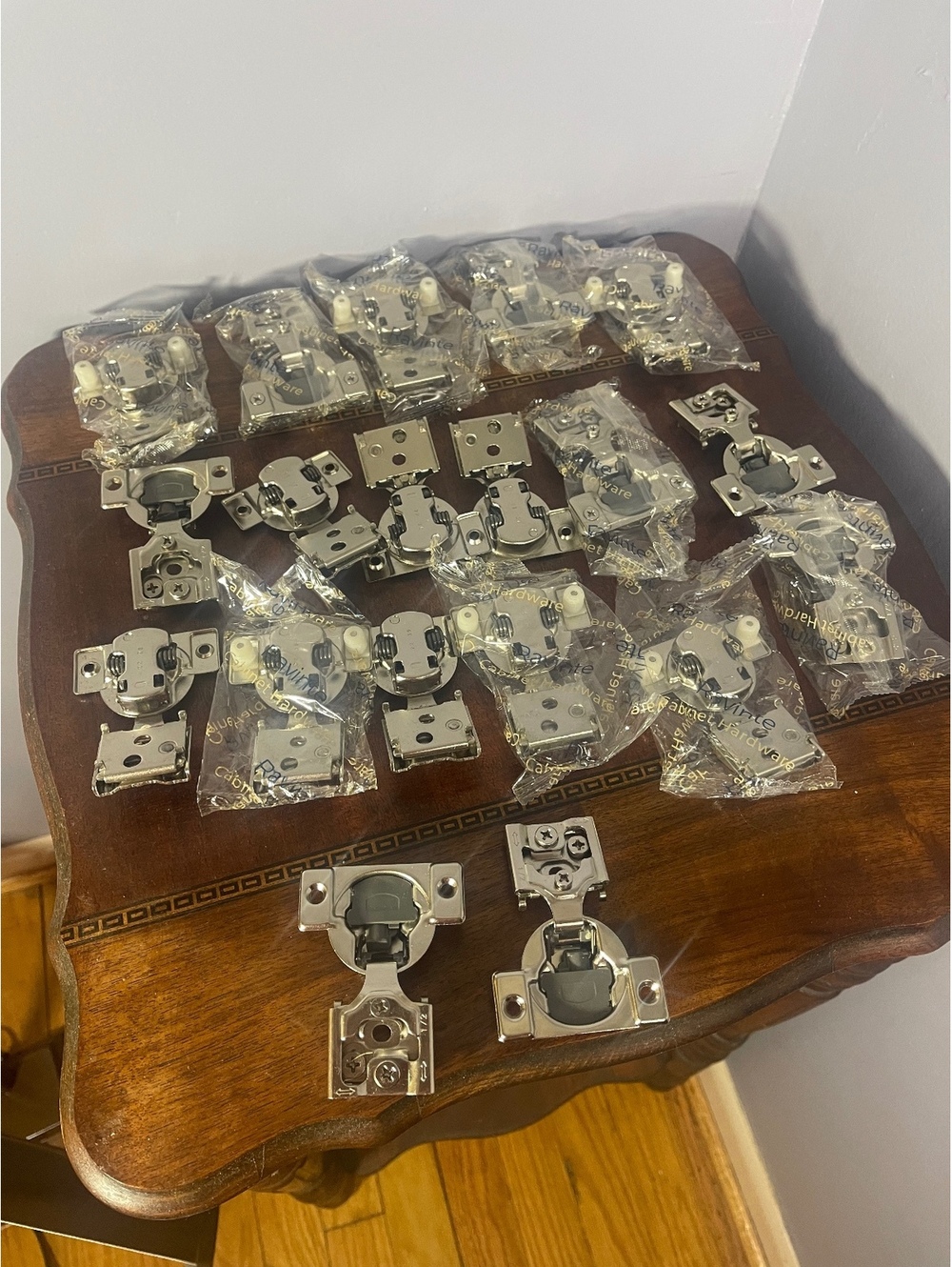 Lot of 19 Ravinte 1/2" Overlay Soft Close Cabinet Hinges Concealed Face Frame